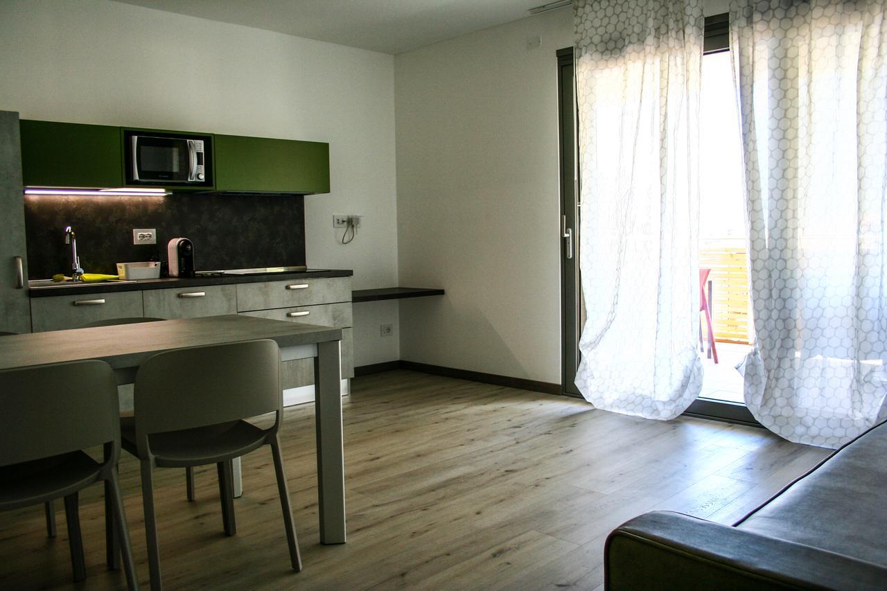 Gardabreak Rooms&Breakfast Holiday Apartments Riva del Garda Esterno foto
